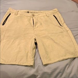 Freeworld Men’s Hybrid Shorts Size 38